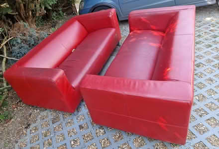 Photo of free 2 leather settees (Cheshunt, EN7 6JP) #1