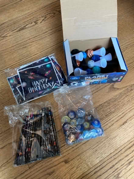 Photo of free Space-themed party bags and favors (Loh Park in Tarrytown) #1
