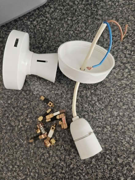 Photo of free Electrical stuff (Stockwell SW9) #1