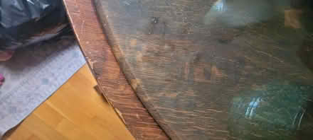 Photo of free Round oak pedestal table (Riverdale Av Greenwich CT) #1