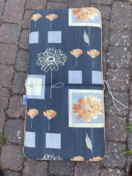 Photo of free Garden seat cover (Crabtree Lane) #1
