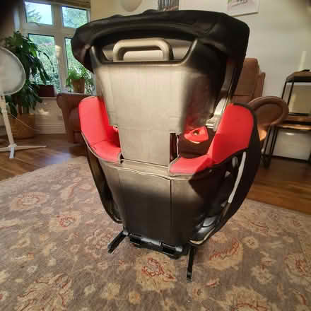 Photo of free Childrens Recaro car seat (Bedford MK41) #2