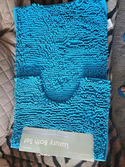 Photo of free Luxury Aqua Blue Bath Mat Set (Crossways DA2) #1