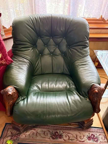 Photo of free Green sofa with horse head detail (Tottenham N18) #1