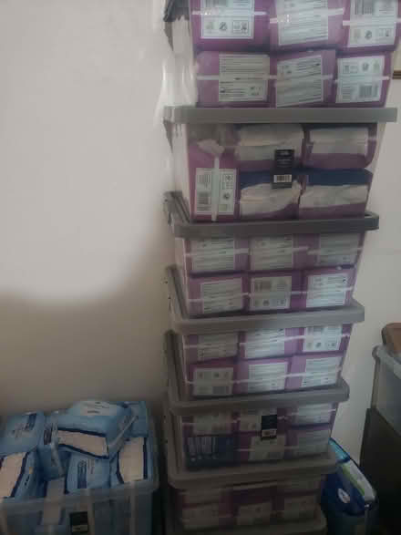 Photo of free x100 packs of 8 per pack Morrisons Comfort pads Extra plus (Great Clacton CO15) #2