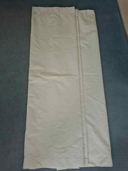 Photo of free Cream coloured curtains (Welling DA16) #2