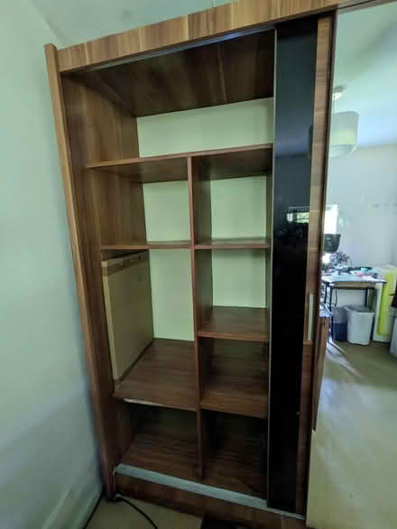 Photo of free Sturdy double wardrobe with mirrors (HP22 Halton Camp) #2
