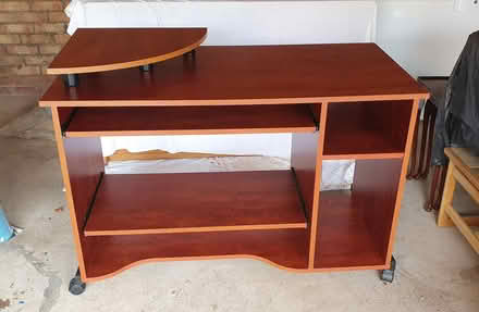 Photo of free Large workstation (Littleover) #1