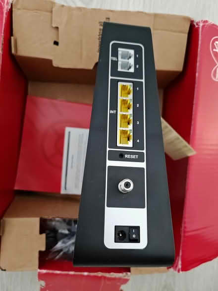 Photo of free Virgin Media hub 3.0 router (Shooters hill SE18) #4