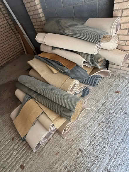 Photo of free New grey carpet trimmings, old pink carpet and old underlay (Colchester CO4) #4