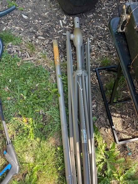 Photo of free Parasol without material (Roffey RH12) #3