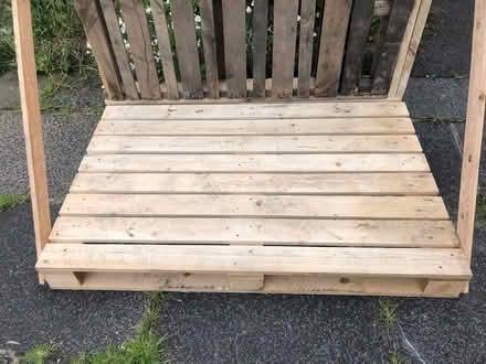 Photo of free Good condition wooden pallet (Alderley Edge SK9) #2
