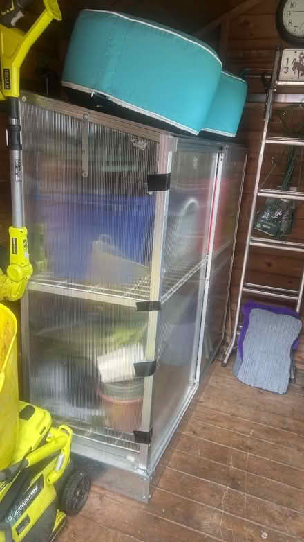 Photo of free Small garden greenhouse (Kidlington) #1