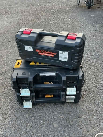 Photo of free EMPTY tool boxes (Clunton SY7) #1