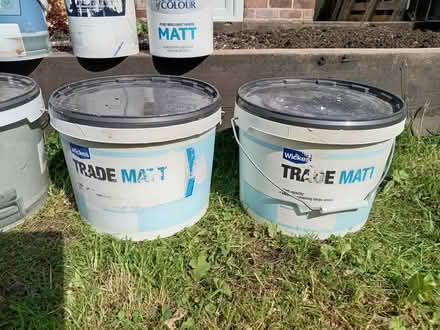 Photo of free Cans of old paint (Dore S17) #3