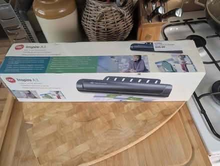 Photo of free A3 Laminator and 100 pouches (AL10) #1