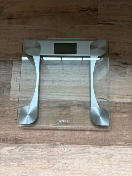 Photo of free Bathroom scale (Jefferson) #1