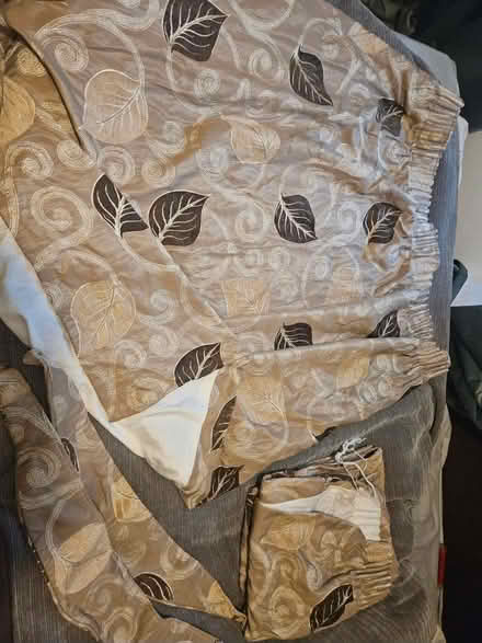 Photo of free Pair of curtains 90x140cm (Crossways DA2) #2