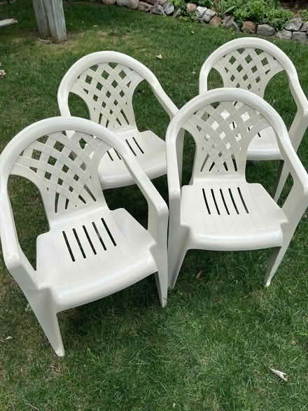 Photo of free 4 Outdoor Plastic Chairs (Pasadena, MD near Northeast HS) #1