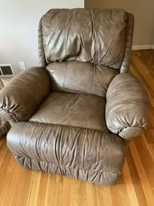 Photo of free leather reclining furniture (troutdale cherry pk rd/buxton) #1
