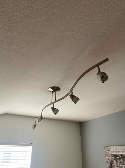 Photo of free Light fixture (East Petaluma) #2