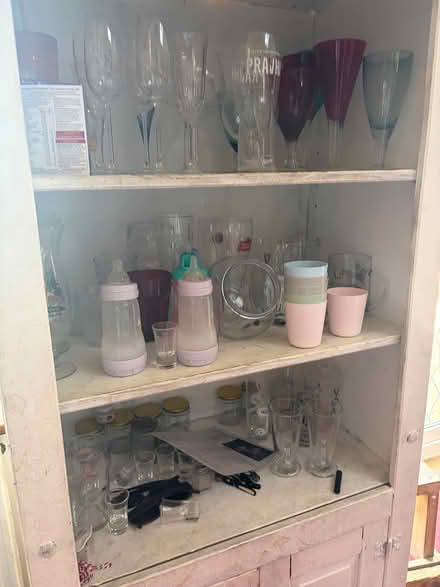 Photo of free White painted unit (High wycombe HP13) #1
