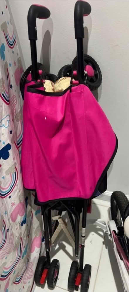 Photo of free Single stroller (West 57th) #1