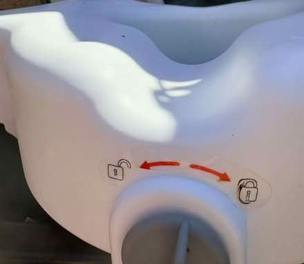 Photo of free Toilet seat raiser with useful handle bars (Devoran TR11) #3