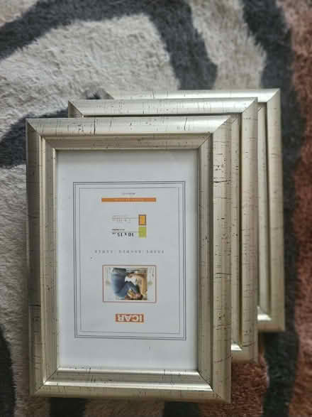 Photo of free 3 photo frames 10 x15cm (6x4) (Crossways DA2) #1