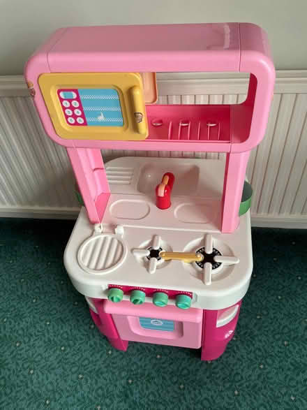 Photo of free toy kitchen (Sidley TN40) #2