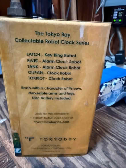 Photo of free Collectible Robot Clock – “Tokibot” (Terra Linda) #3