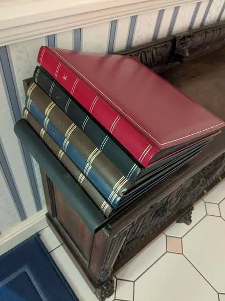 Photo of free 6 USED Traditional photo albums (Bengeo SG14) #1