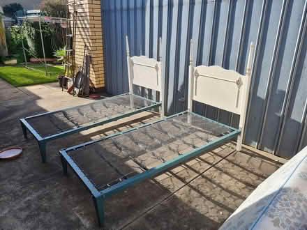 Photo of free Bedroom units (Swan Avenue KLEMZIG, S. A.) #4