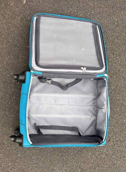 Photo of free American Tourister 4-wheel cabin bag (Turquoise fabric) (Bathford BA1) #3
