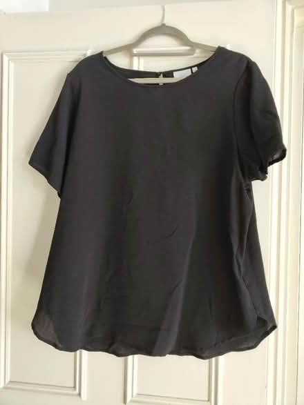 Photo of free Ladies Tops (Wandsworth Common SW12) #1