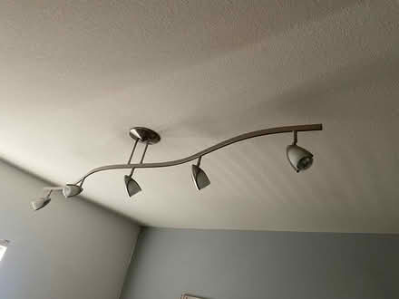 Photo of free Light fixture (East Petaluma) #3