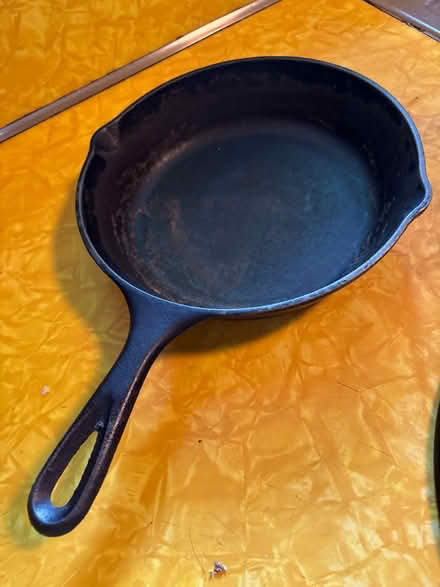 Photo of free Cast iron griddle & small skillet (Croton-on-Hudson) #1