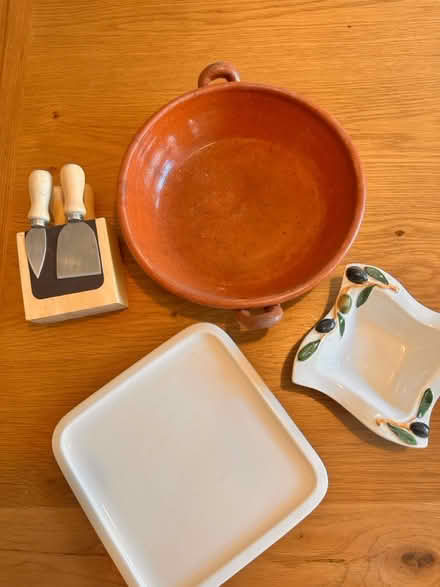 Photo of free Serving dishes and cheese knives (Chelmsford CM1) #1