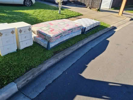 Photo of free Bedroom units (Swan Avenue KLEMZIG, S. A.) #3
