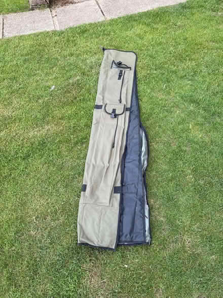 Photo of free Fishing rod bag (Hitchin SG4) #1