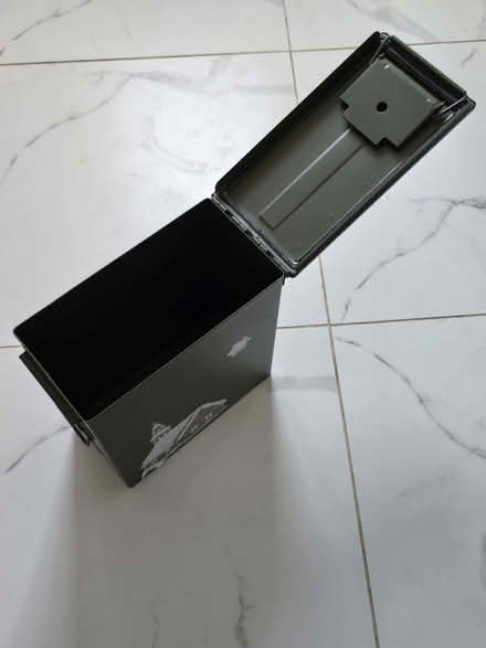 Photo of free Metal storage box (Pinkneys Green SL6) #1