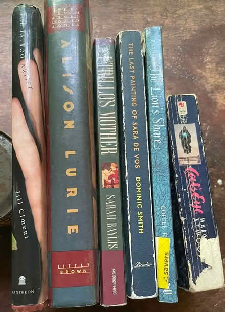 Photo of free Novels about Artists & Art (Chelsea, mid 20s near 10th ave) #1
