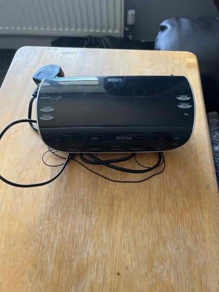Photo of free Clock Radio (Horsehay TF4) #2