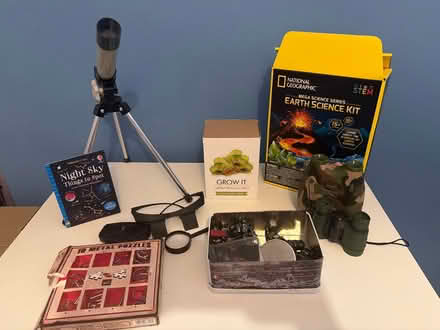 Photo of free STEM toys (Fulham SW6) #1