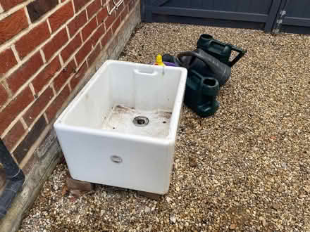 Photo of free Belfast sink (Wokingham RG40) #2