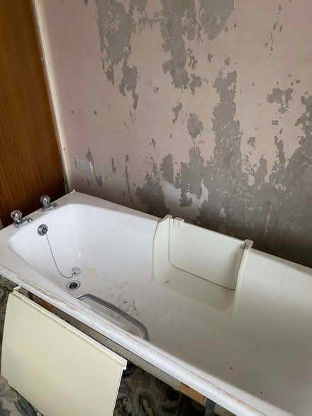 Photo of free Bath (Heversham LA7) #4