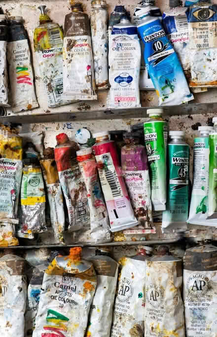 Photo of 🖌️ Oil Paint, Art material, Primer (Camberwell SE5) #1
