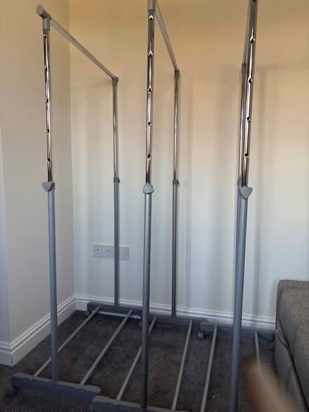 Photo of free Hanging rail (Gosforth NE3) #1