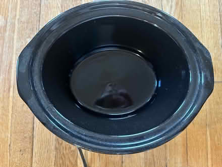 Photo of free Crock pot (Bellrock area Malden) #2