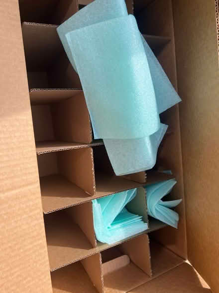 Photo of free UHaul dish saver glass pack (San Mateo Baywood) #2
